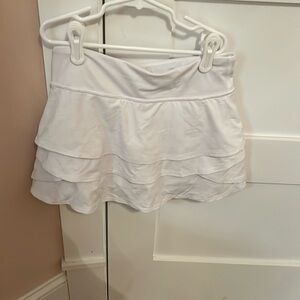 Athleta white layers athletic skirt.